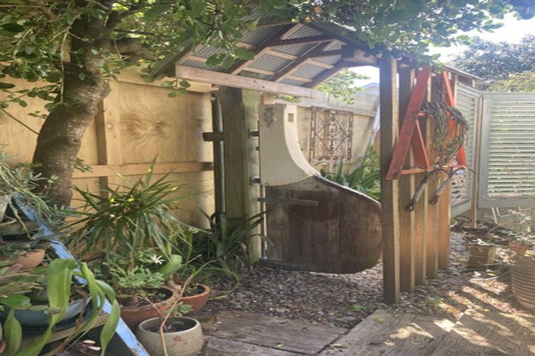 Photo of property in 20 Tasman Road, Otaki Beach, Otaki, 5512