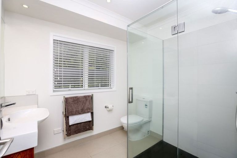 Photo of property in 3b Anderson Way, Highlands Park, New Plymouth, 4312