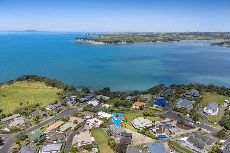 Photo of property in 57a Kestrel Heights, Arkles Bay, Whangaparaoa, 0932