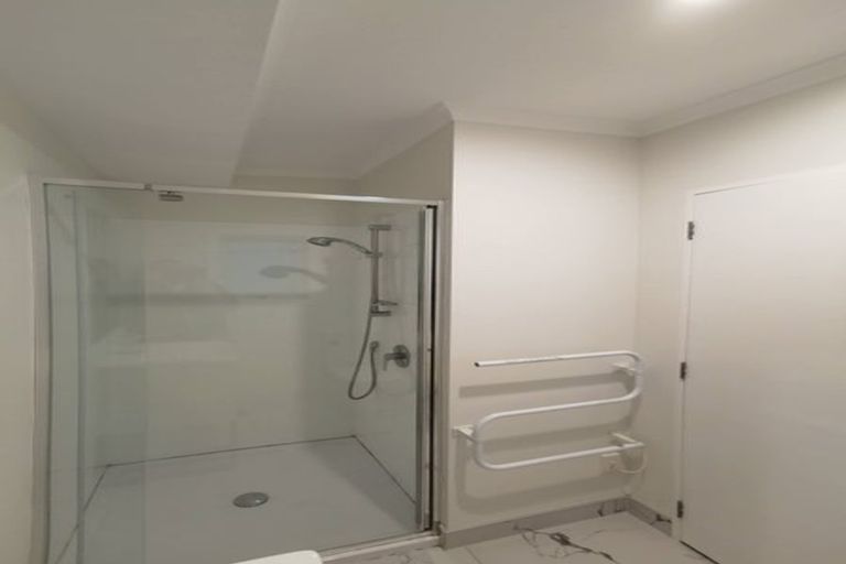 Photo of property in 2/218 Green Lane West, Epsom, Auckland, 1051