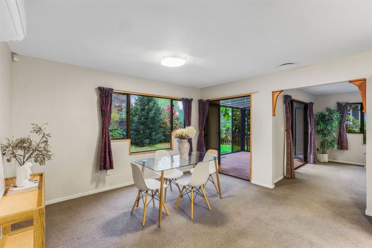 Photo of property in 128a Mcfaddens Road, St Albans, Christchurch, 8052