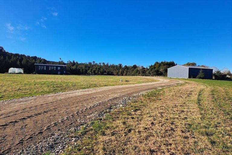 Photo of property in 769b Rutherglen Road, Marsden, Greymouth, 7872