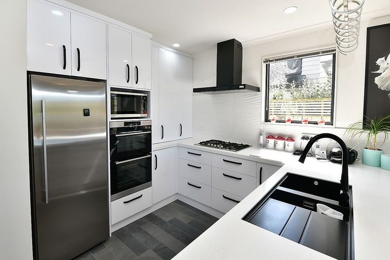 Photo of property in 43 Buccaneer Court, Gulf Harbour, Whangaparaoa, 0930