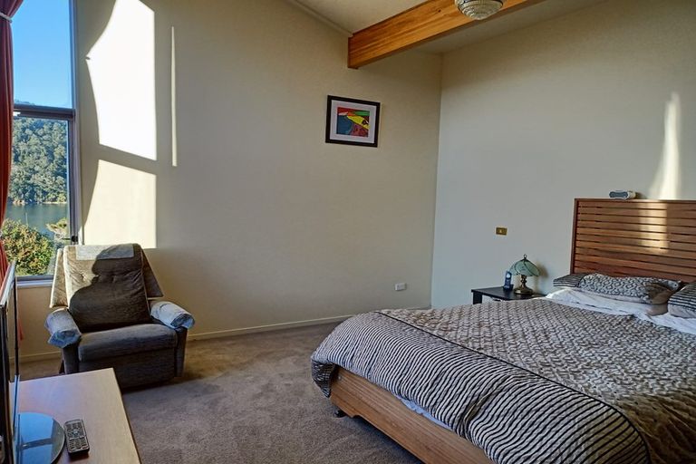 Photo of property in 3126 Archers Road, Tennyson Inlet, Rai Valley, 7195