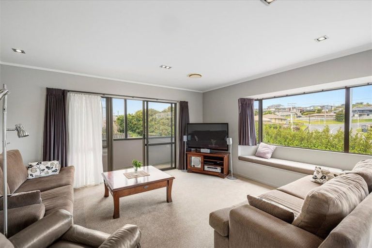 Photo of property in 395 Welcome Bay Road, Welcome Bay, Tauranga, 3112