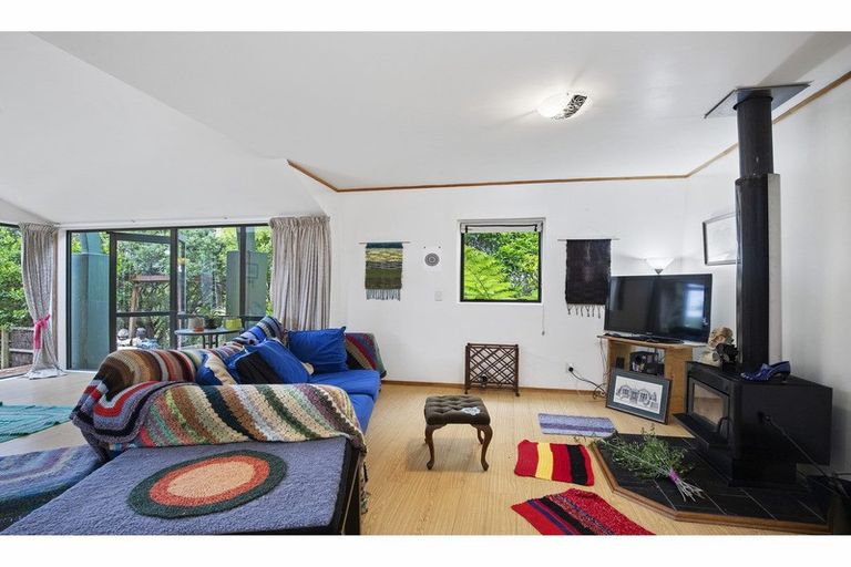 Photo of property in 59 Storey Road, Otaua, Waiuku, 2682