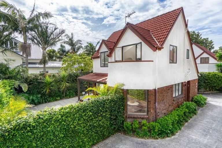 Photo of property in 3/5 Tui Street, Devonport, Auckland, 0624