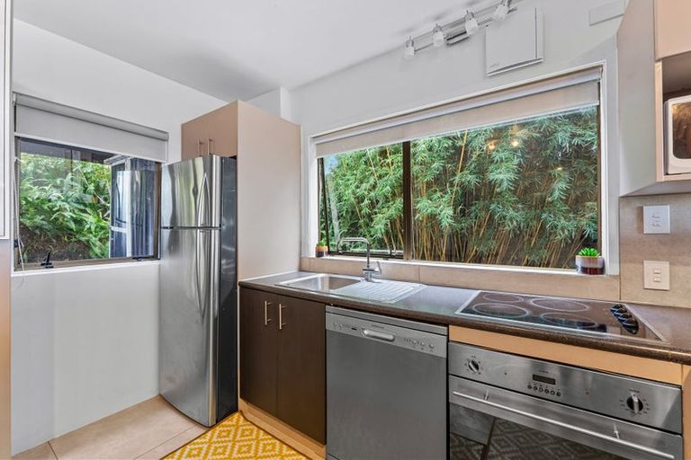 Photo of property in 1/813 East Coast Road, Northcross, Auckland, 0630