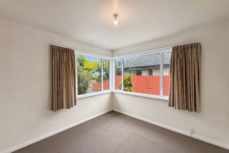 Photo of property in 8 Clonbern Place, Upper Riccarton, Christchurch, 8041