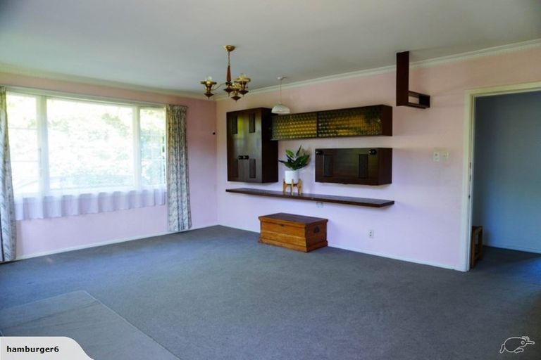 Photo of property in 179 Grimseys Road, Redwood, Christchurch, 8051