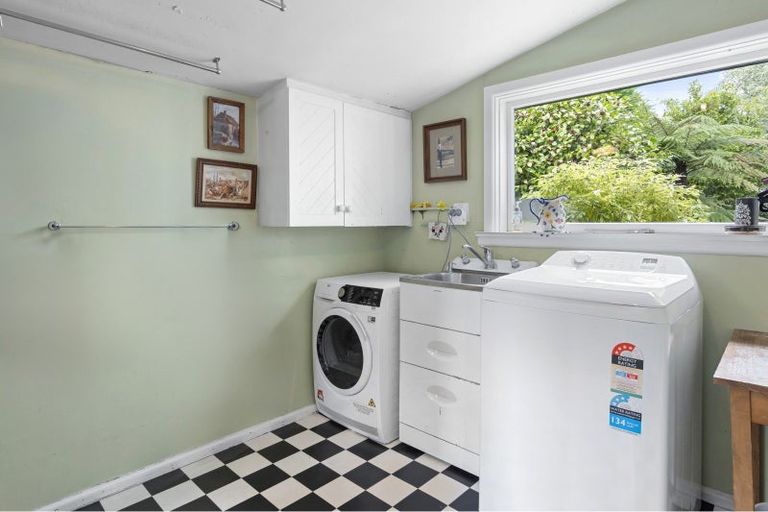 Photo of property in 57 Fendalton Road, Fendalton, Christchurch, 8014