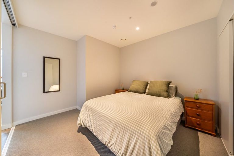 Photo of property in Unit 207,l2, 207/14 Laings Road, Hutt Central, Lower Hutt, 5010