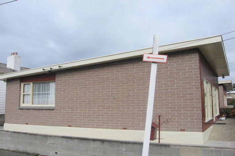 Photo of property in 1 Josephine Street, Caversham, Dunedin, 9012