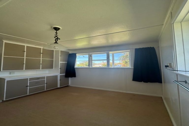 Photo of property in 8 Matene Place, Otaki, 5512