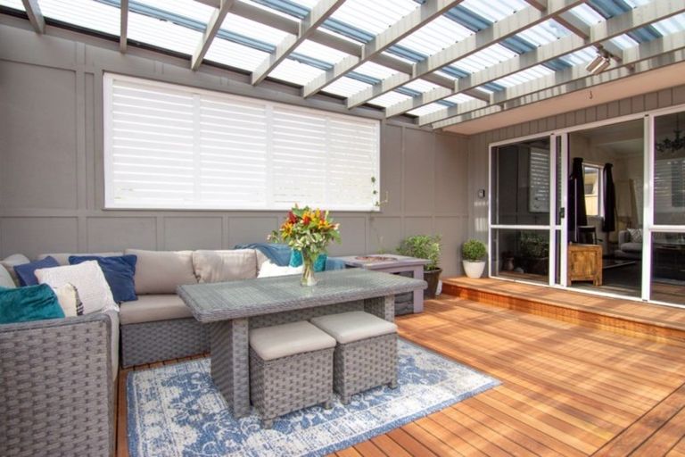 Photo of property in 12 Hunter Street, Milson, Palmerston North, 4414