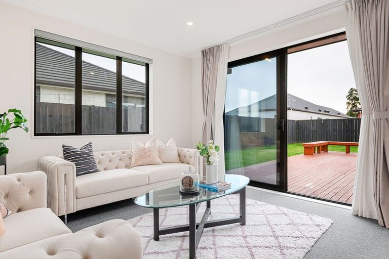 Photo of property in 23 Sydney Place, Flagstaff, Hamilton, 3210