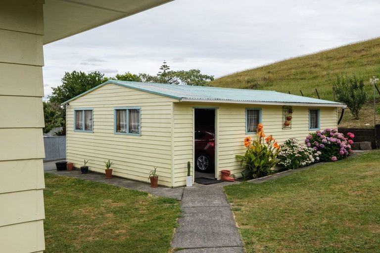 Photo of property in 26 Einstein Street, Outer Kaiti, Gisborne, 4010