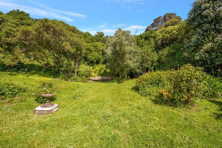 Photo of property in 10/22 Oriental Terrace, Oriental Bay, Wellington, 6011