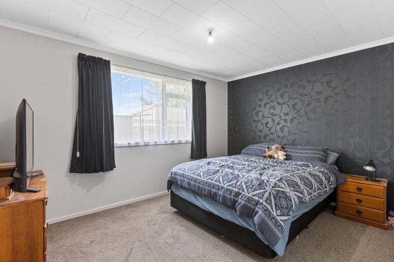 Photo of property in 4 Kohe Place, Inglewood, 4330