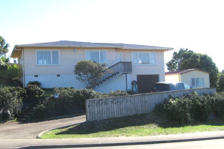 Photo of property in 61 Bracken Road, Paparangi, Wellington, 6037