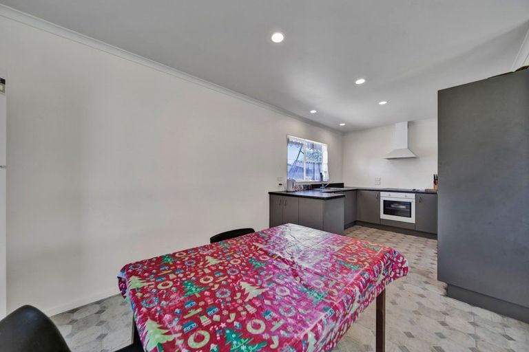 Photo of property in 75 Tauhuri Street, Manaia, 4612