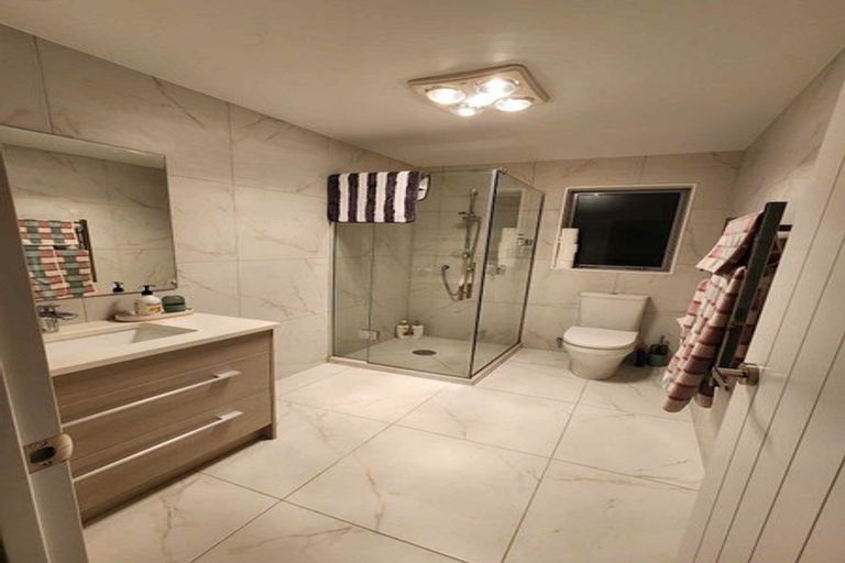 Photo of property in 89b William Bayes Place, Red Beach, 0932