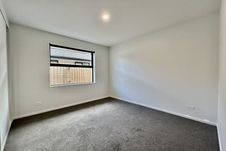 Photo of property in 2 Piopio Lane, Halswell, Christchurch, 8025