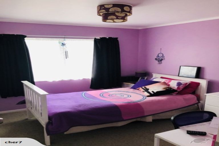 Photo of property in 33 Campbell Avenue, Paraparaumu, 5032