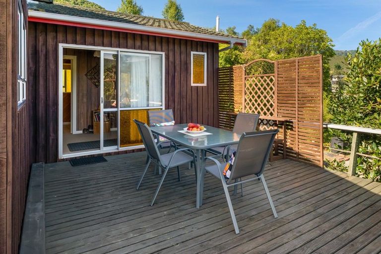 Photo of property in 318c Waikawa Road, Waikawa, Picton, 7220