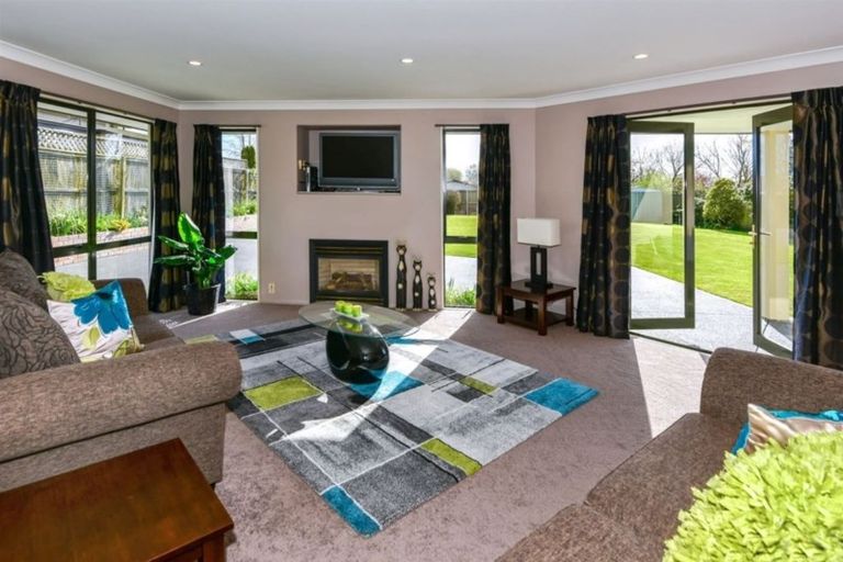 Photo of property in 58 Cridland Street East, Kaiapoi, 7630