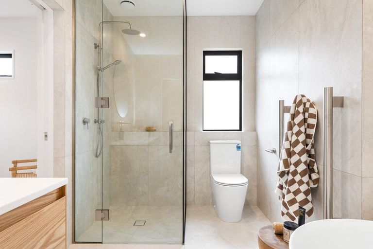 Photo of property in 157a Centaurus Road, Saint Martins, Christchurch, 8022