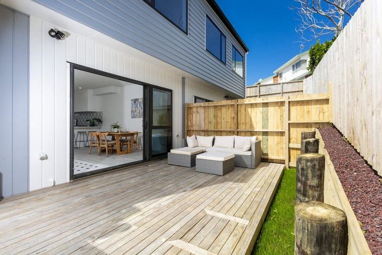 Photo of property in 58 County Road, Torbay, Auckland, 0630