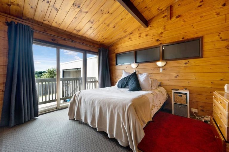 Photo of property in 56 Makora Road, Massey, Auckland, 0614