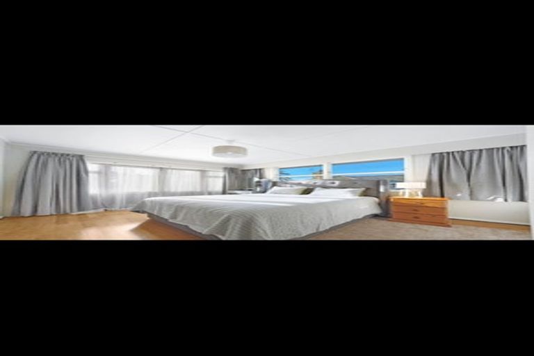 Photo of property in 17 Kayes Road, Pukekohe, 2120