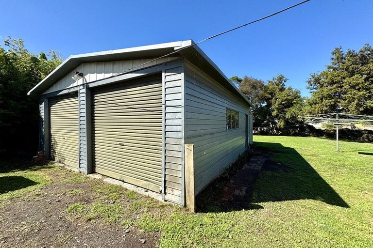 Photo of property in 25 Mccallum Street, Dannevirke, 4930