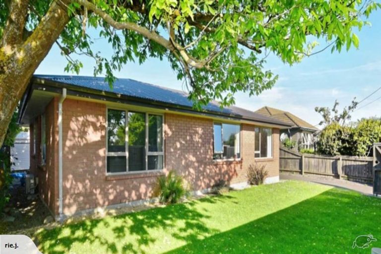 Photo of property in 9 Dufek Crescent, Wigram, Christchurch, 8042