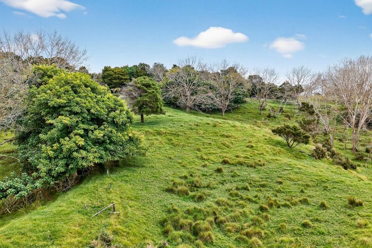 Photo of property in 102b James Road, Maungaturoto, 0587