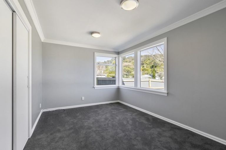 Photo of property in 79 Waddington Drive, Naenae, Lower Hutt, 5011