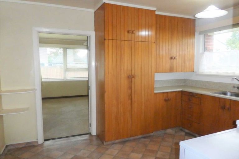 Photo of property in 33 Hanrahan Street, Upper Riccarton, Christchurch, 8041