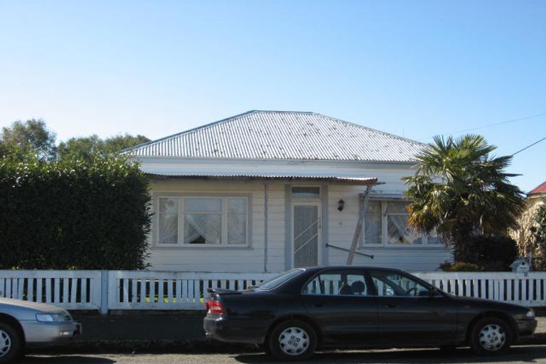 Photo of property in 32 Pembroke Street, Carterton, 5713