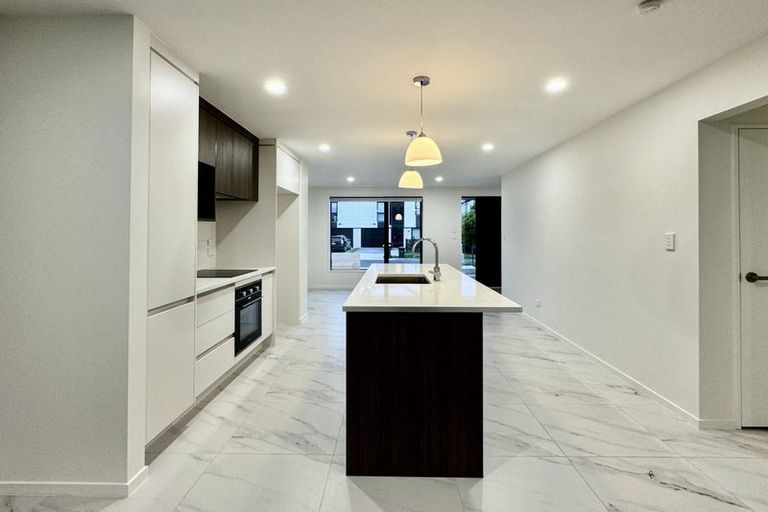 Photo of property in 18 Paapaakiri Loop, Takanini, 2112