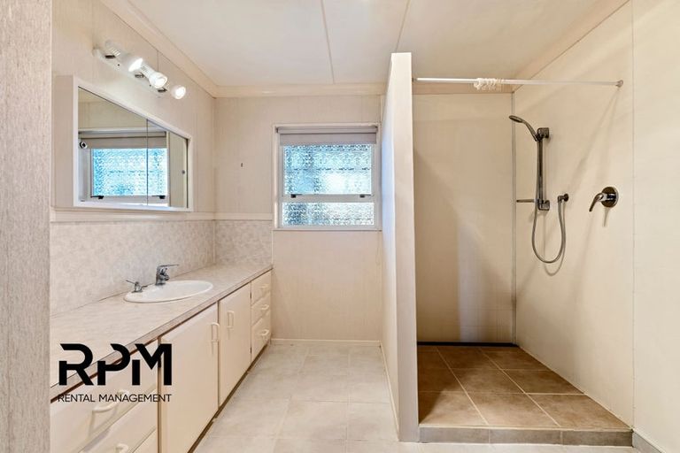 Photo of property in 48 Fulford Street, New Plymouth, 4310