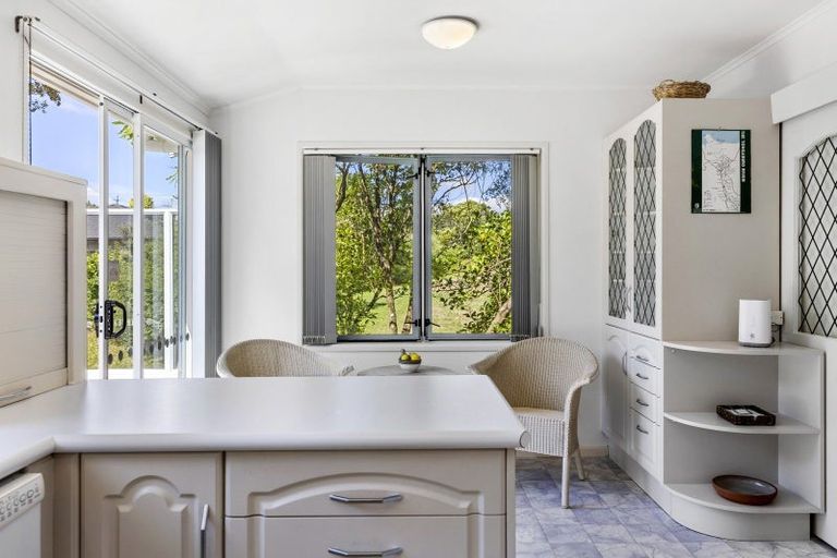 Photo of property in 45 Ingle Avenue, Waipahihi, Taupo, 3330