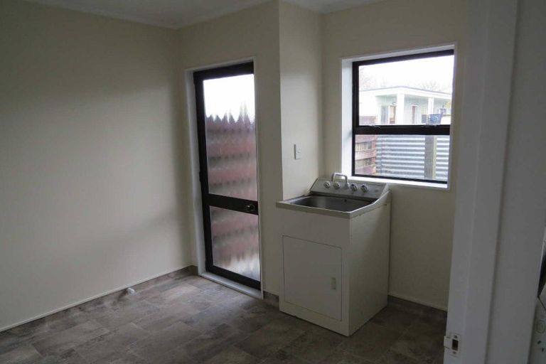 Photo of property in 8a Oxford Street, Hokowhitu, Palmerston North, 4410