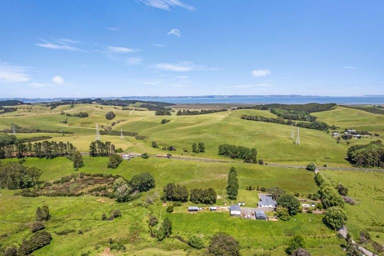 Photo of property in 14 Kaipara Hills Road, Glorit, Warkworth, 0984