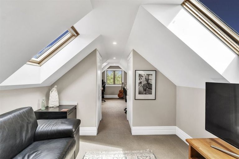 Photo of property in 2/1314 West Coast Road, West Melton, Christchurch, 7671