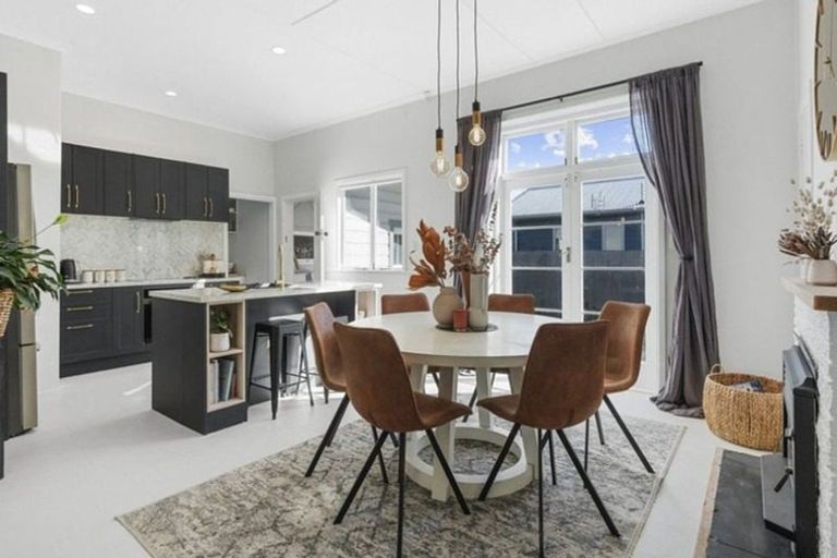 Photo of property in 140 Renall Street, Masterton, 5810