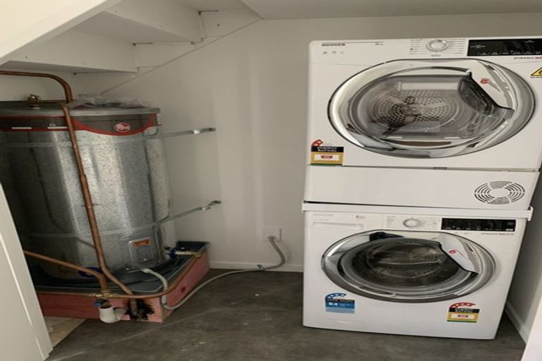 Photo of property in 4/11 Edgecumbe Street, Whitiora, Hamilton, 3200