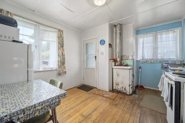 Photo of property in 11 Park Road, Western Heights, Rotorua, 3015