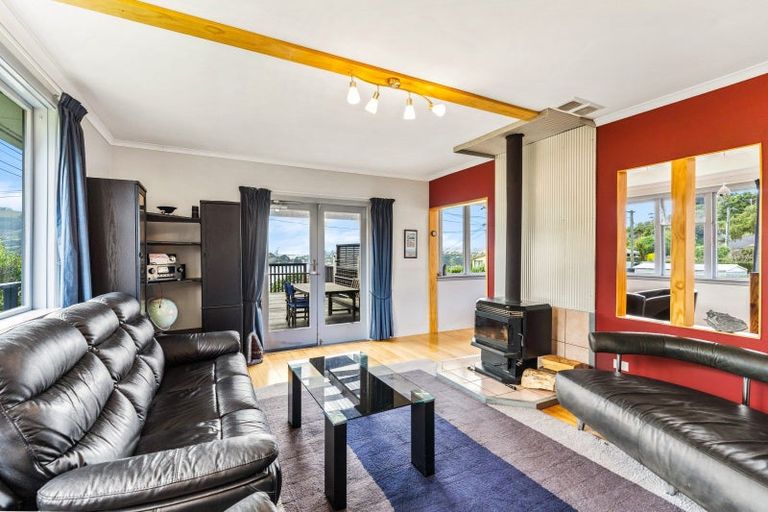 Photo of property in 10 District Road, Roseneath, Port Chalmers, 9023